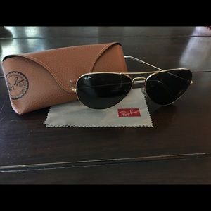 Classic Ray Ban Aviators